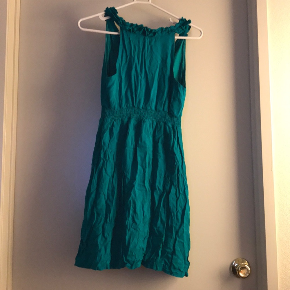 Dress - Picture 3 of 3